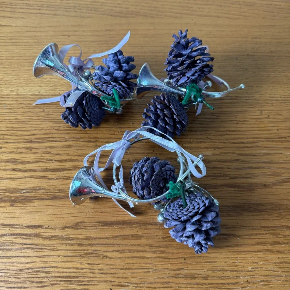Set of 4 Silver Tone‎ Trumpet Pinecone Holiday Ornaments Purple Lavender Ribbon
